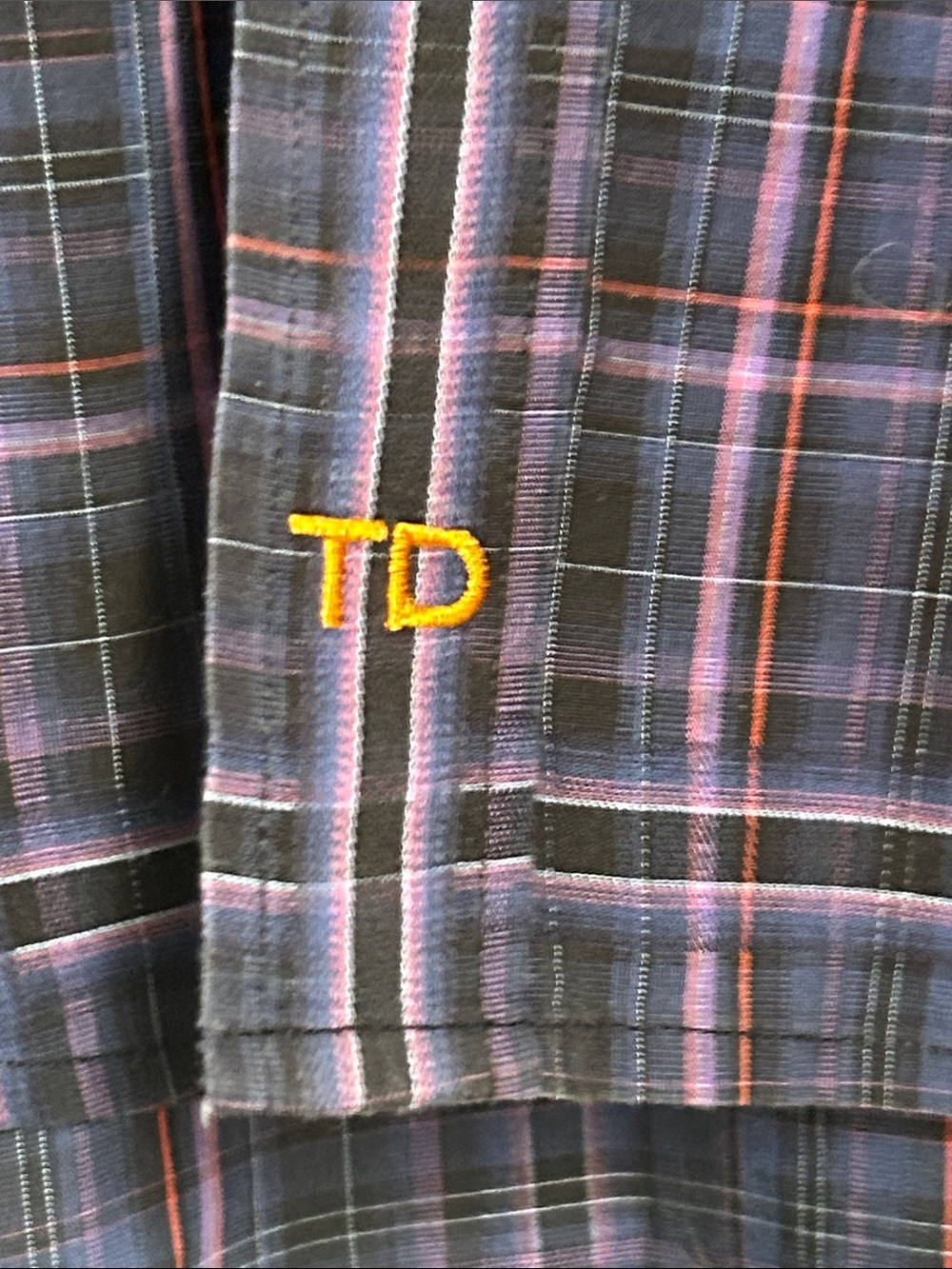 Thomas Dean Men’s Purple Plaid Button-Down Business Casual Cotton Dress Shirt - Picture 3 of 7